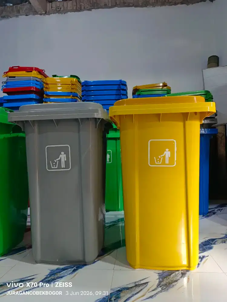 Pabrik tempat sampah bahan HDPE dan fiberglass
