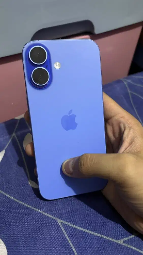 IPHONE 16 BLUE GARANSI ON
