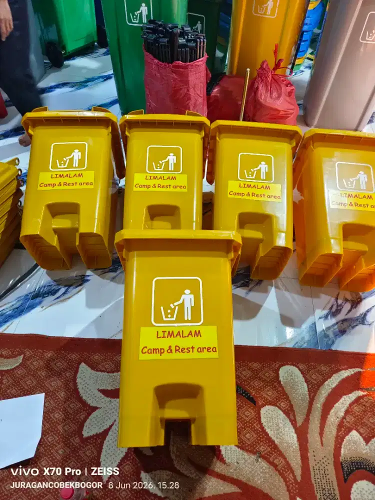 Pabrik tempat sampah fiberglass dan HDPE