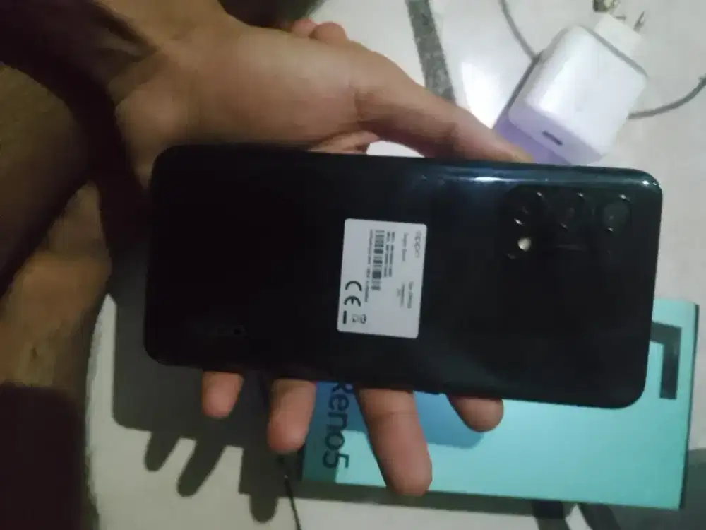 Oppo Reno 5 fullset orian semua mulus siap pakai dijamin minus tipis
