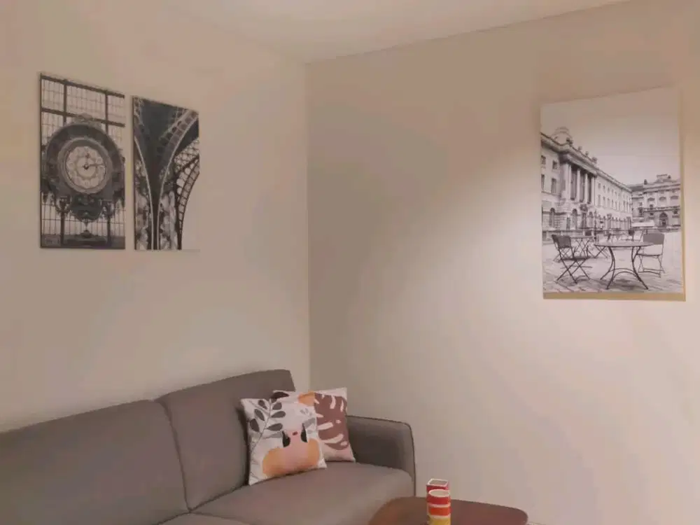 Apartment Praxis