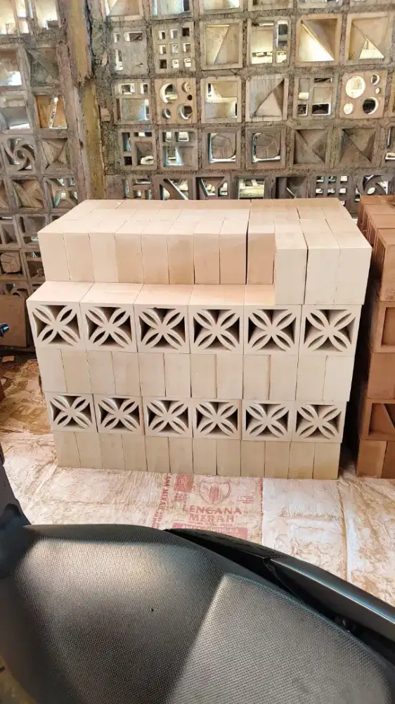 Loster beton minimalis