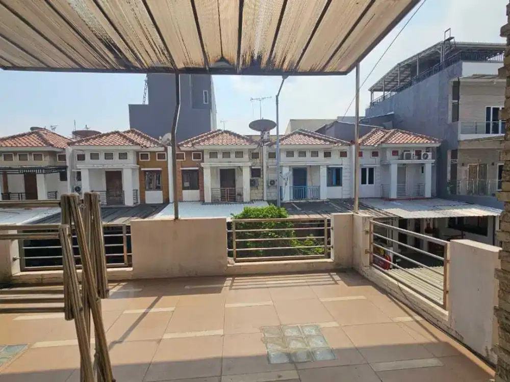 Dijual rumah city resort Cengkareng 6x15 sudah renovasi