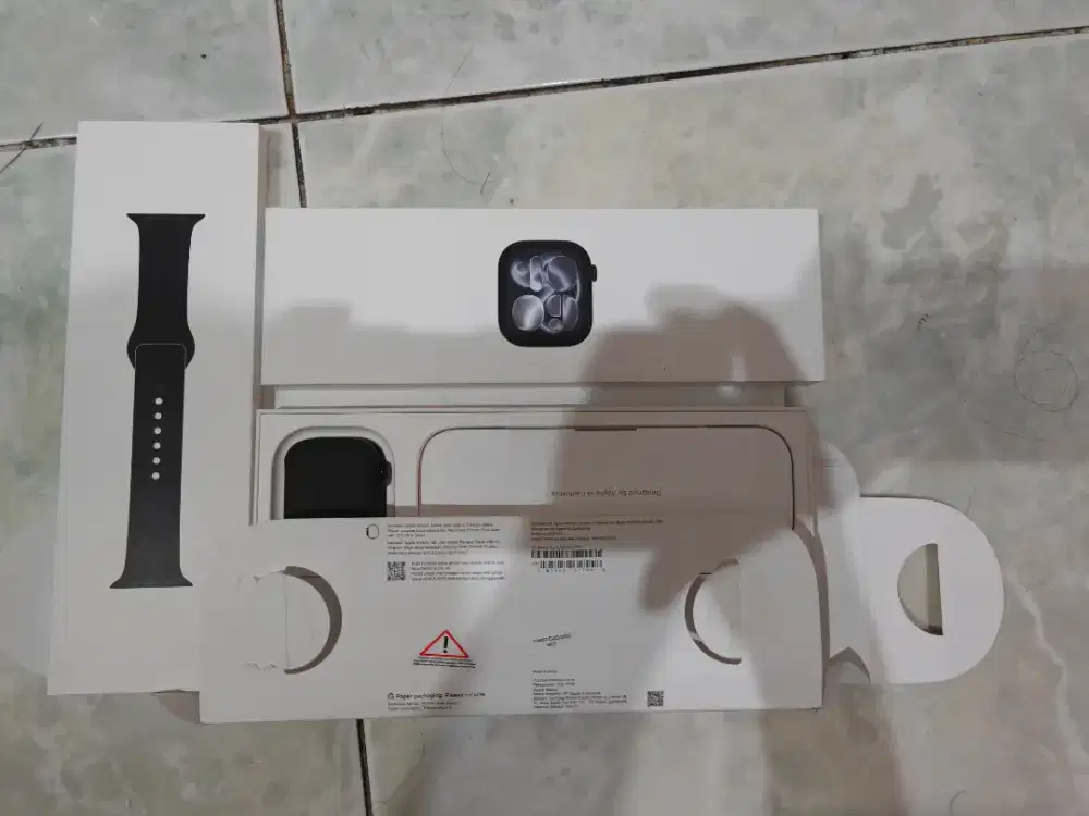 BNOB Apple Watch 11 46mm iBox Feb2027 iWatch