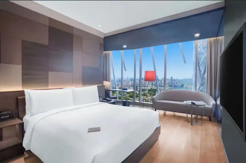 Voucher Discovery Hotel