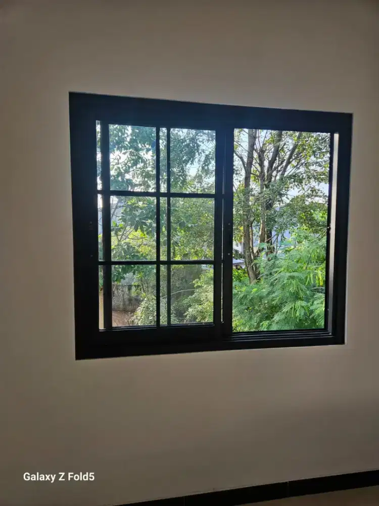 Kusen Aluminium Inkalum Elegan Desain Minimalis