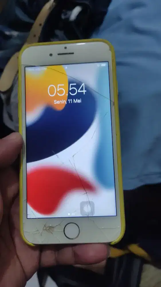 Iphone 7 32gb kondisi normal