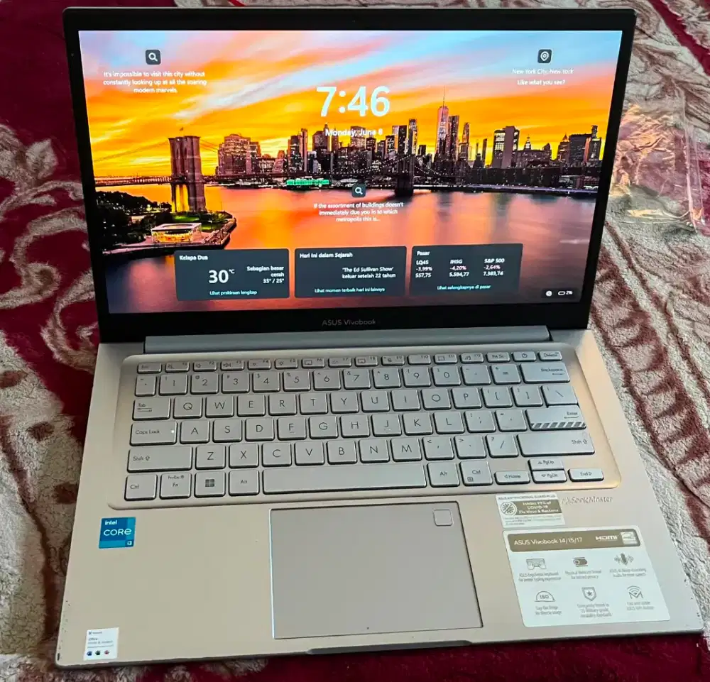 Asus Vivobook14