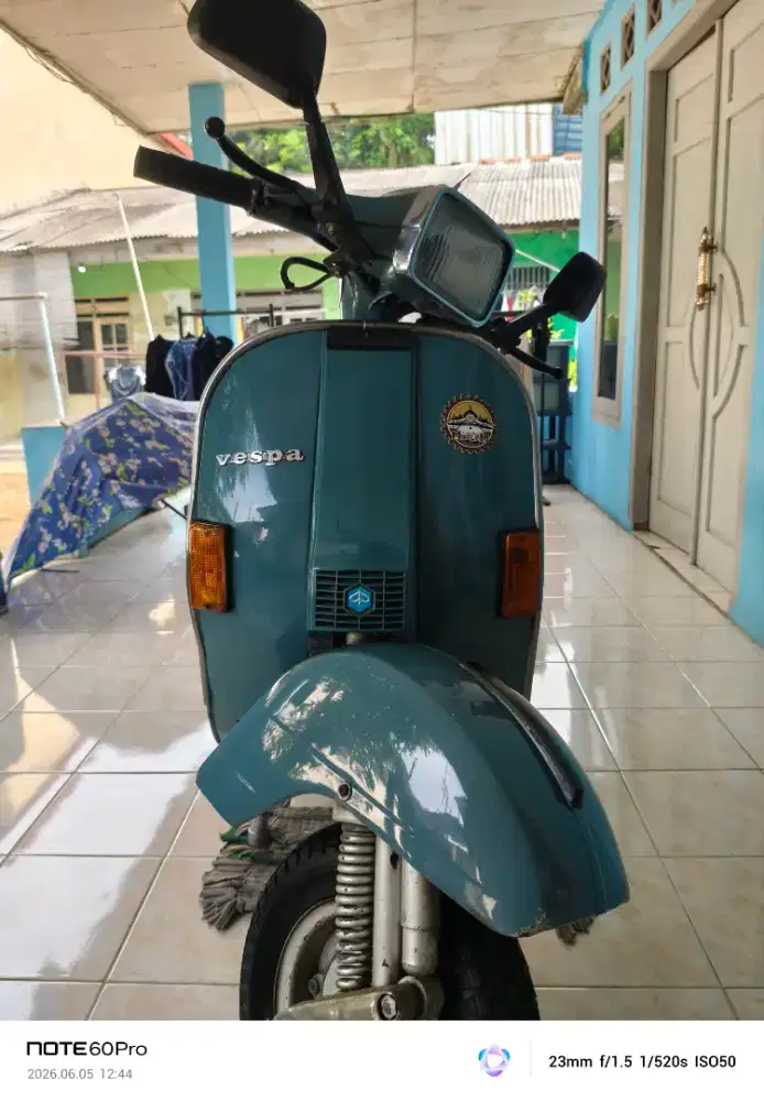Vespa PS TV 1982 original paint