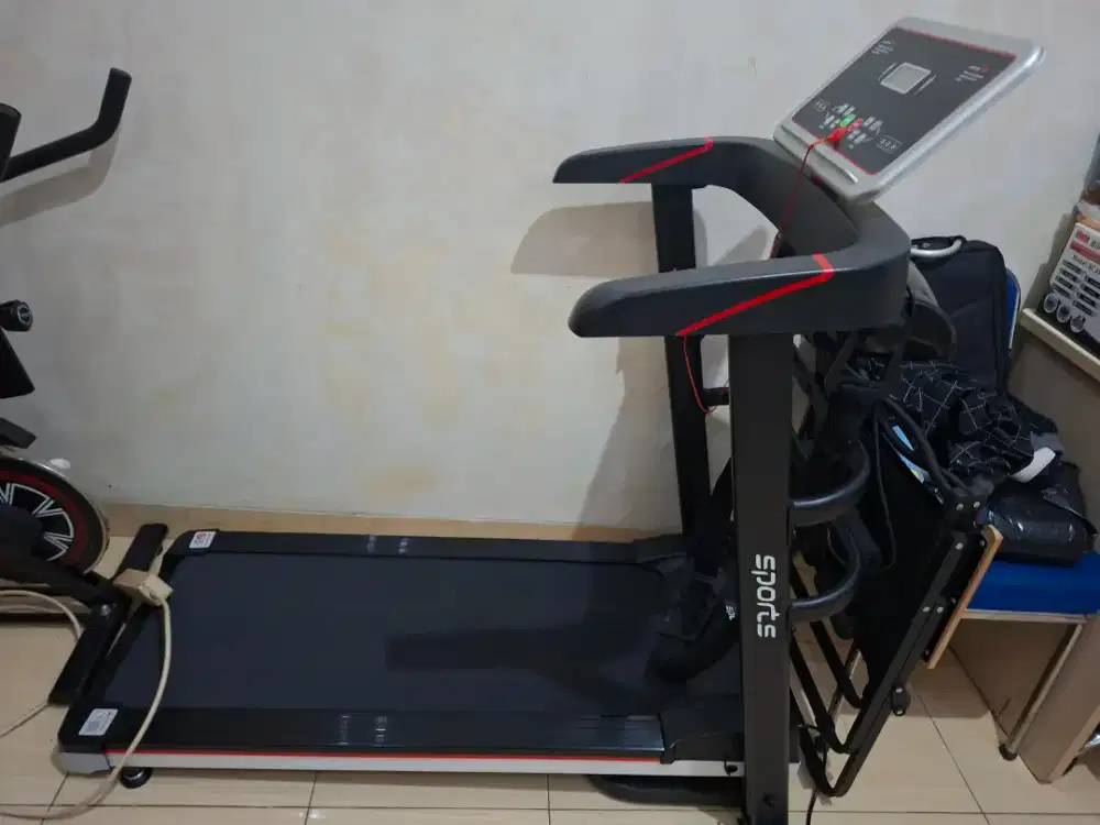 Alat tritmen  masih bagus dri baru cimanggis