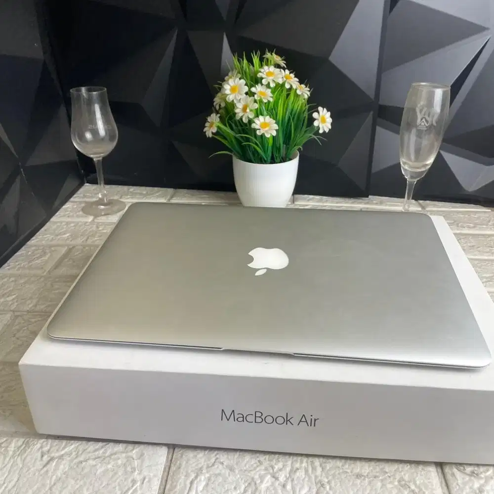 Macbook air 2017 fullset Murah mulus bisa COF