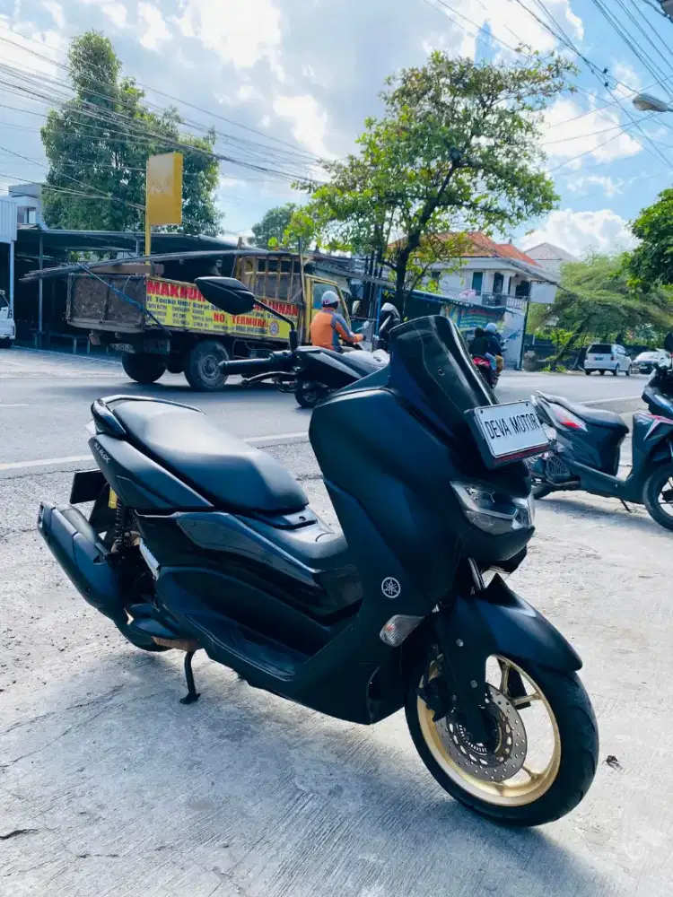 Nmax hitam 2020 Deva motor
