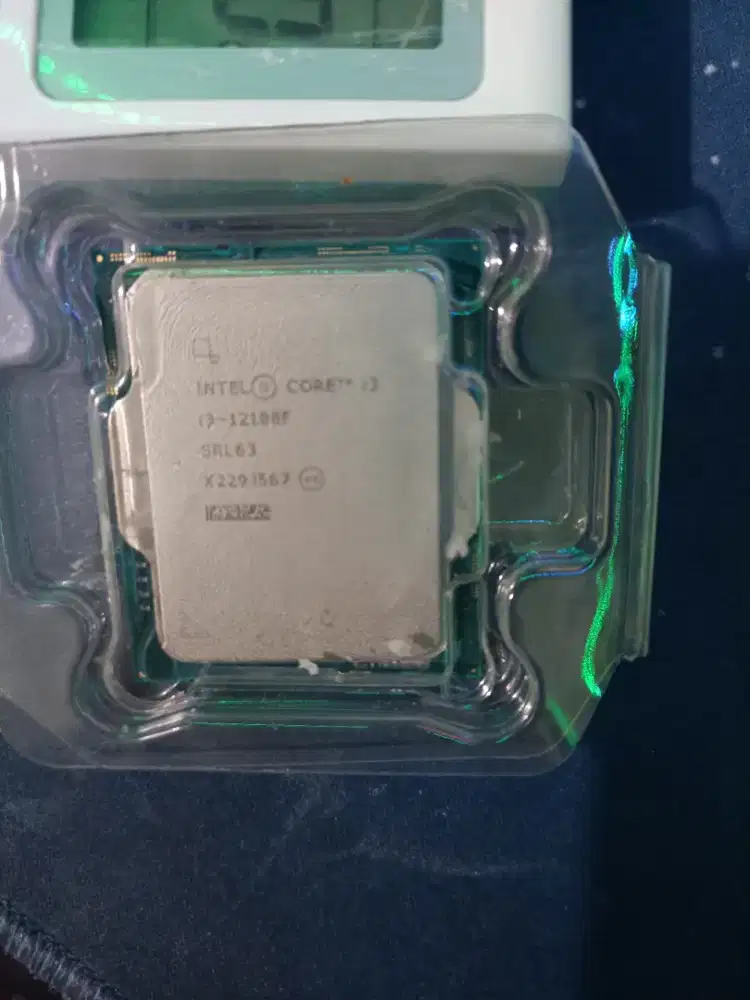 PROCESSOR/CPU Intel I3 12100F bekas MULUS NORMAL