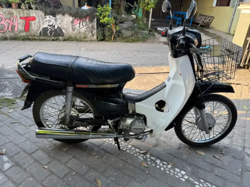Honda Astrea prima THN 1994 plat AB sleman