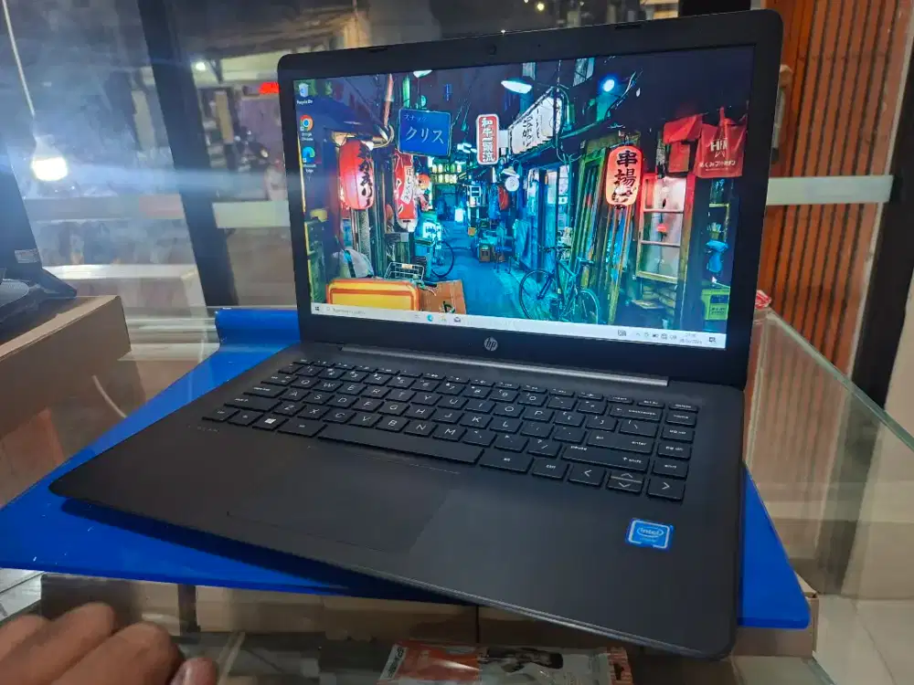 Laptop hp type hp-14cb1xxx
Ram 4
Ssd/emmc 62 gb
