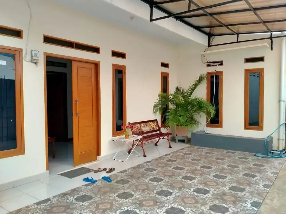 Rumah Disewakan Bisa Untuk Kantor Di Area Pasar Minggu Dekat Stasiun KRL