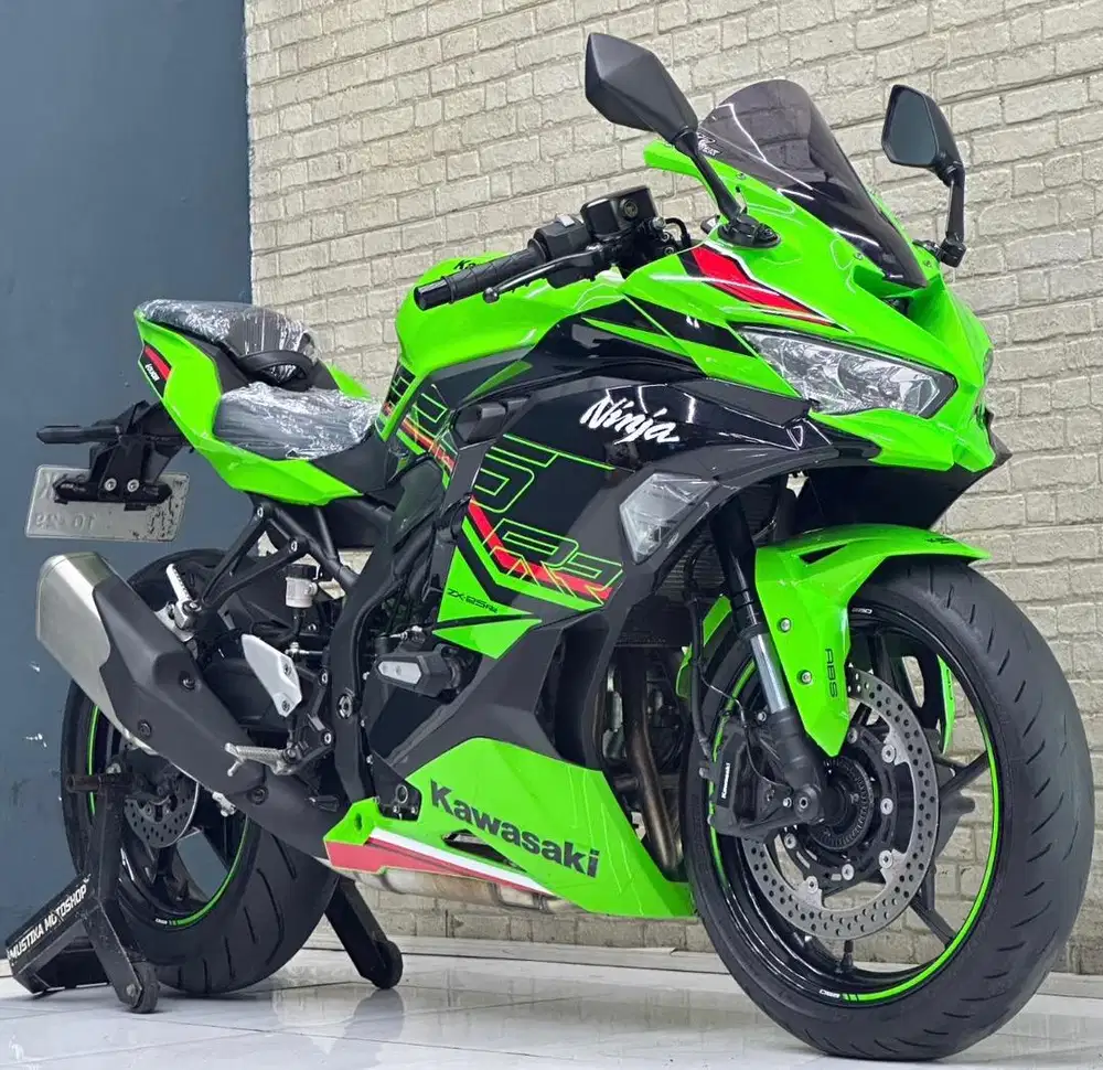 Kawasaki ZX25RR ABS QS 2024 Unit Grade A - Zaki Mustika