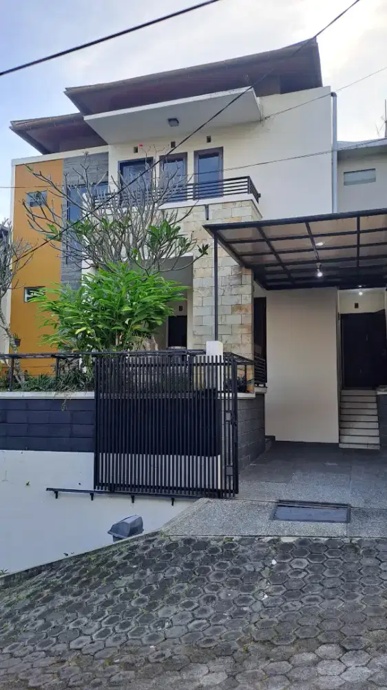 Rumah minimalis siap huni kuldesak di cigadung sayap dago