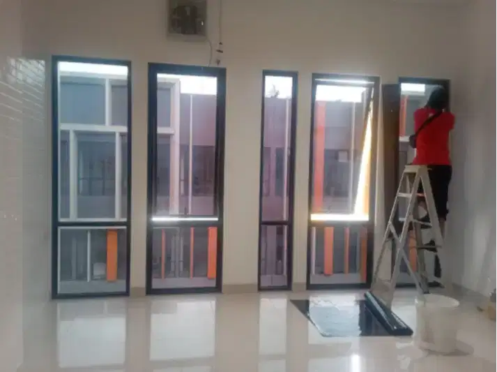 Kaca film perumahan anti panas & silau stiker kaca kantor toko ruko