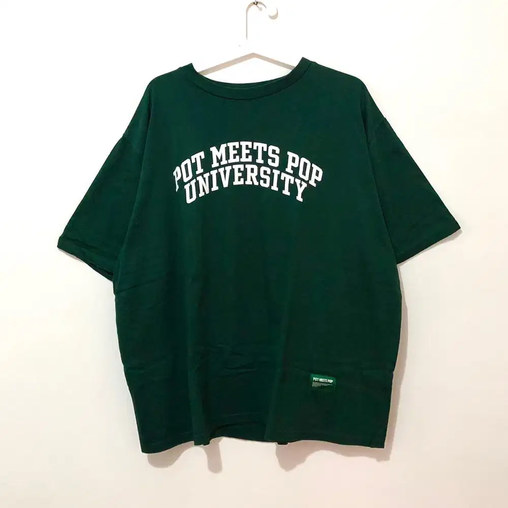 Kaos Pot meets pop university green stussy carhartt ben davis uniqlo