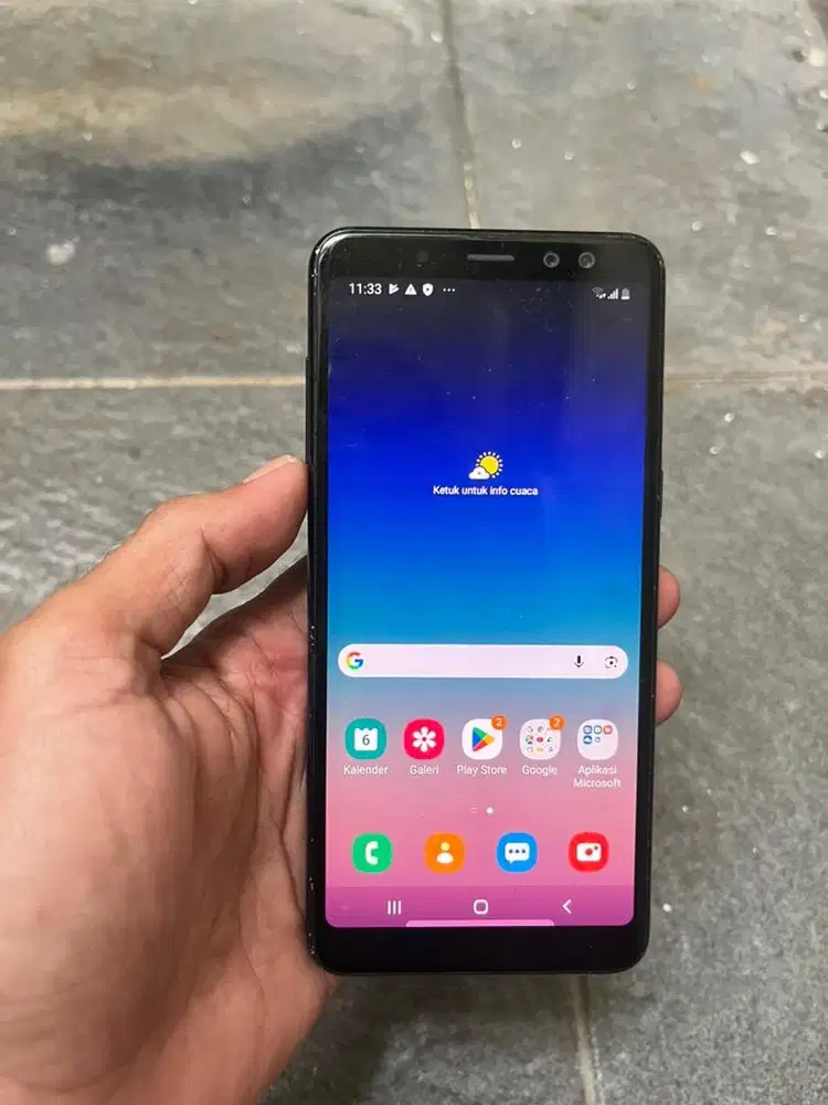 samsung A8 4/32 minus