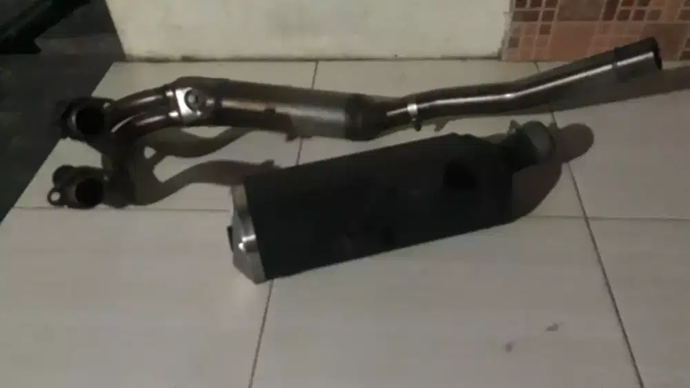 Jual knalpot original kawasaki Z250