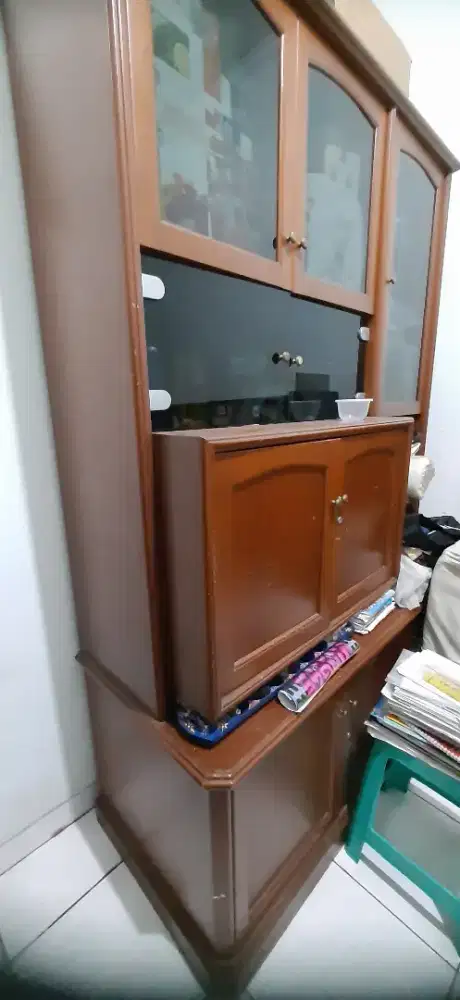 Lemari tv, pembatas ruangan