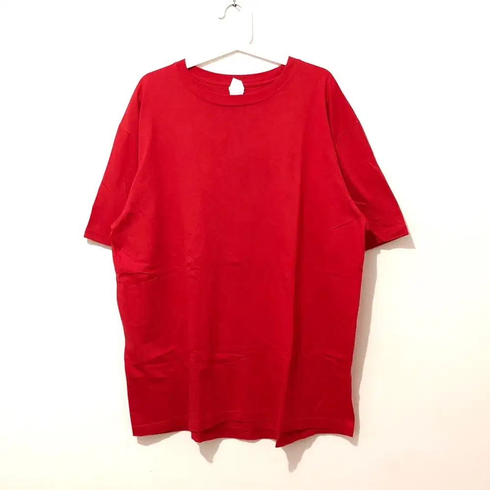 2 kaos basic merah & charcoal grey polos unuqlo zara h&m nike dickies