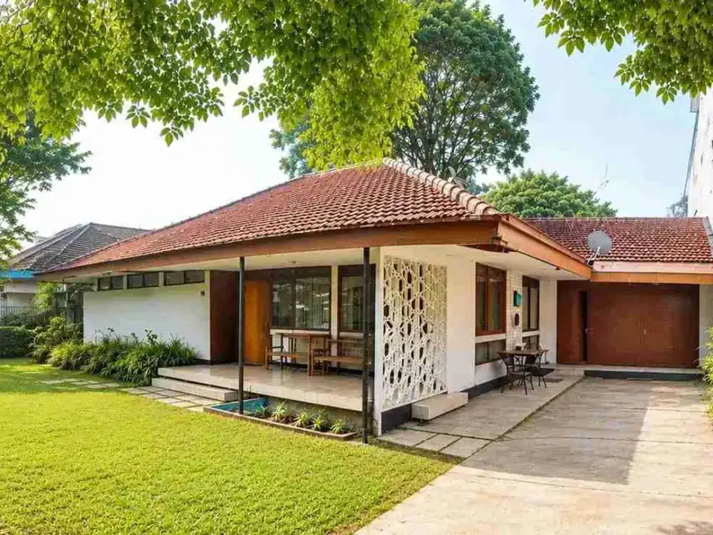 DIJUAL RUMAH STRATEGIS SAYAP CIHAMPELAS