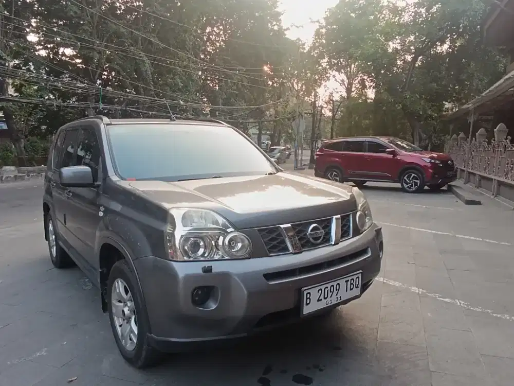 Dijual cepat nissan Xtrail milik pribadi