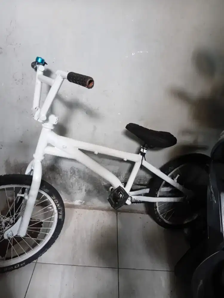 Sepeda BMX Original Tangan Pertama Kemanggisan Jakarta Barat