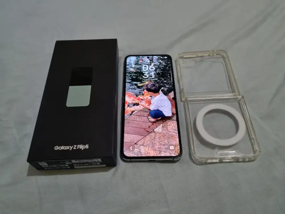 Samsung z flip 5 8/256GB SEIN