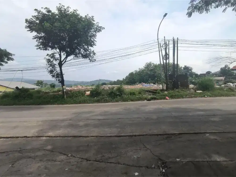 INVESTASI LEVEL BINTANG 5! TANAH KOSONG 2.500 m MUKA 65 METER DI JALAN UTAMA UNTUNG SUROPATI