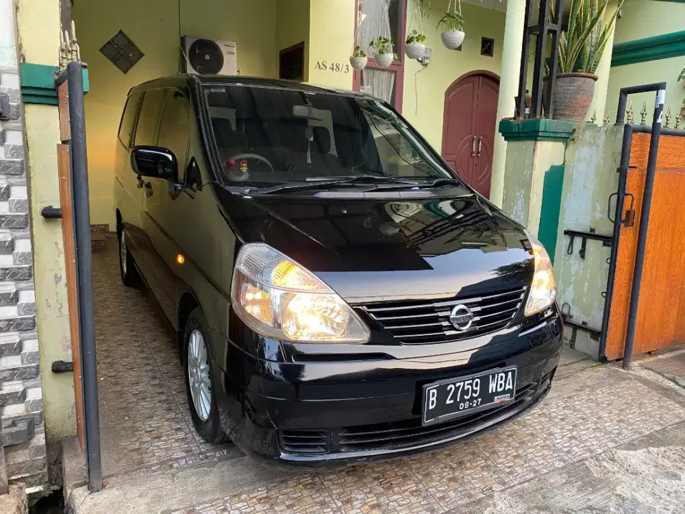 Dijual Nissan Serena C24 Ct 2012 AT