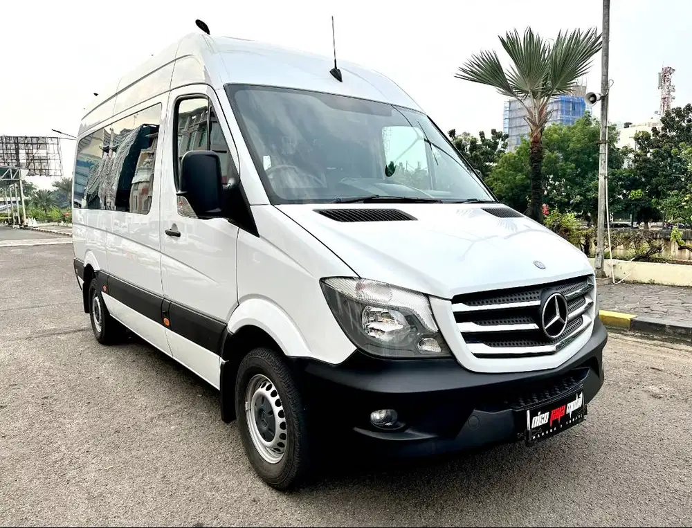 [Kilometer 9 Ribu] Mercedes Benz Sprinter A2 2015 PUTIH TANGAN PERTAMA