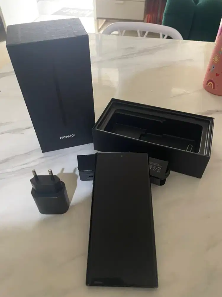 SAMSUNG NOTE 10 PLUS HITAM (SEIN)
