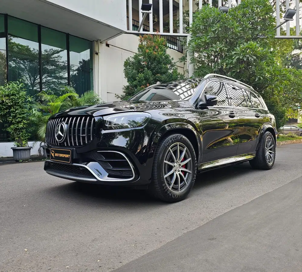 (KM:2rb) Mercedes Benz GLS63 AMG 2025 low km gls 63