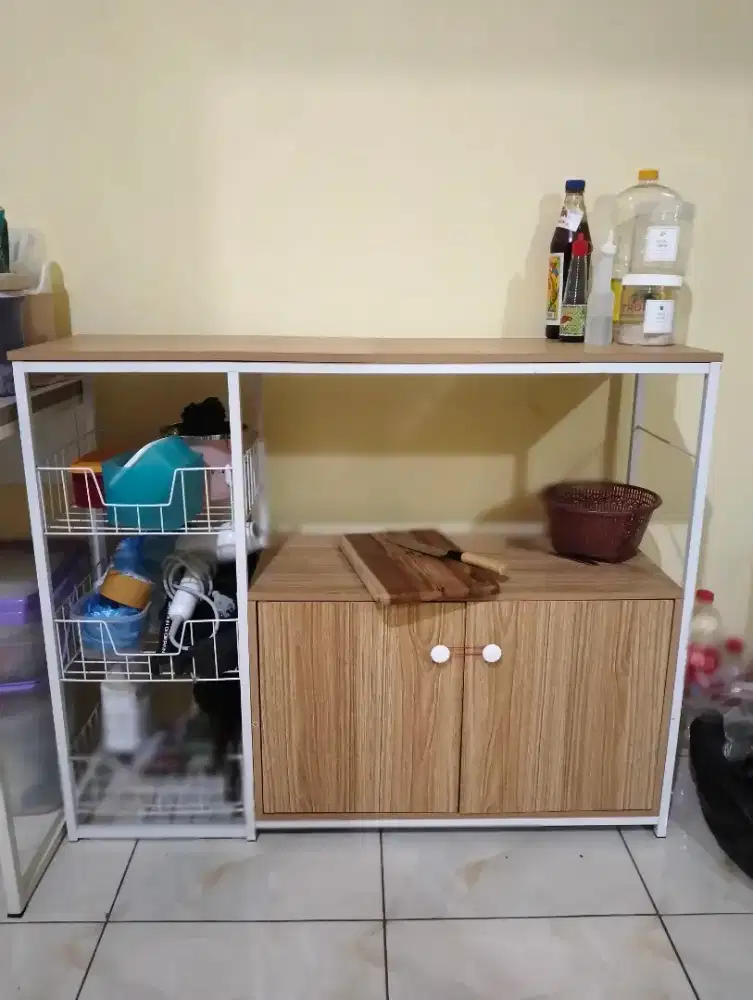 Rak dapur serbaguna
