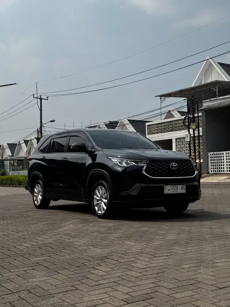 Zenix V 2024 matic antik low km