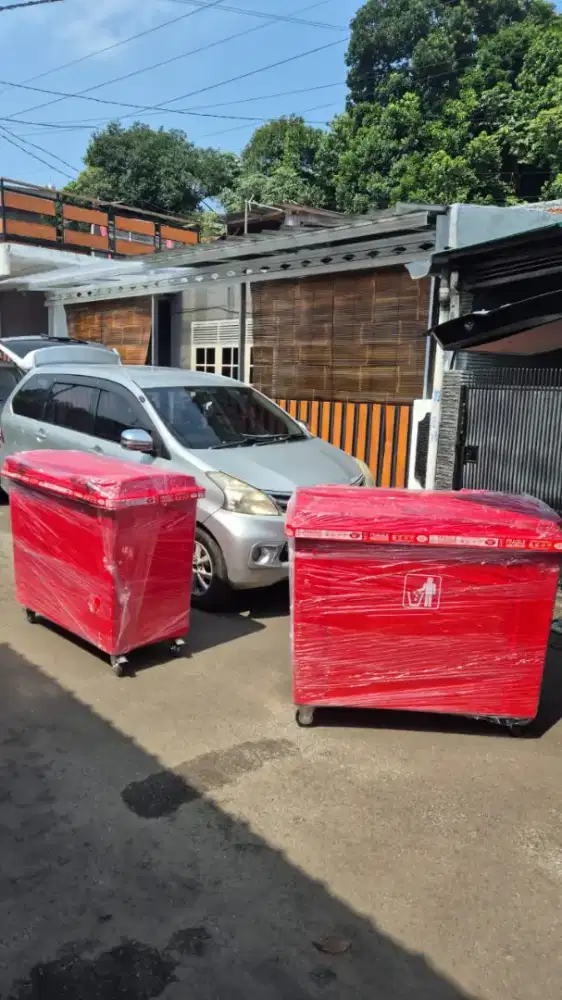 Pabrik tempat sampah