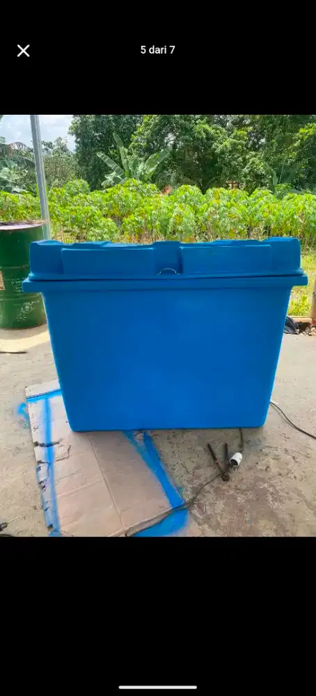 Pusat tempat sampah fiberglass