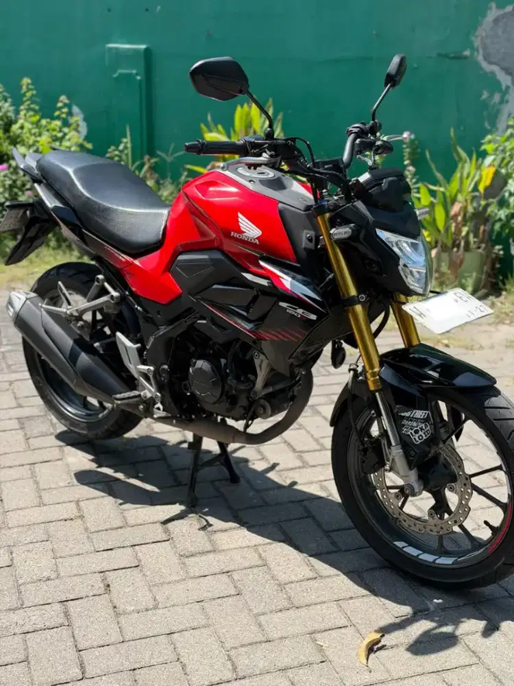 Dijual CB 150 R tahun 2022 km rendah