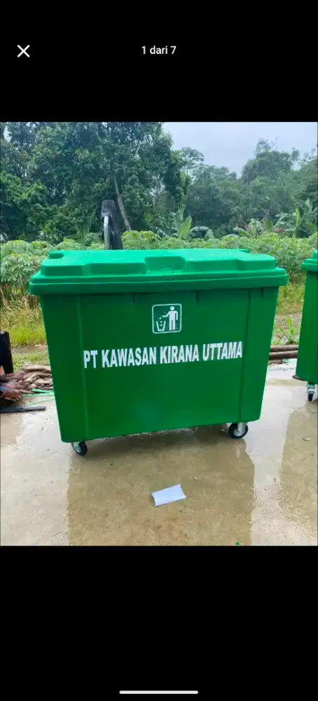 Pusat tempat sampah