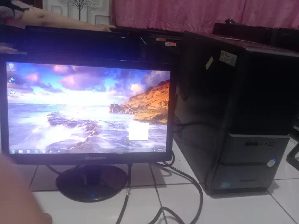 PC wearnes core i3 gen 3+ lcd 16 in
