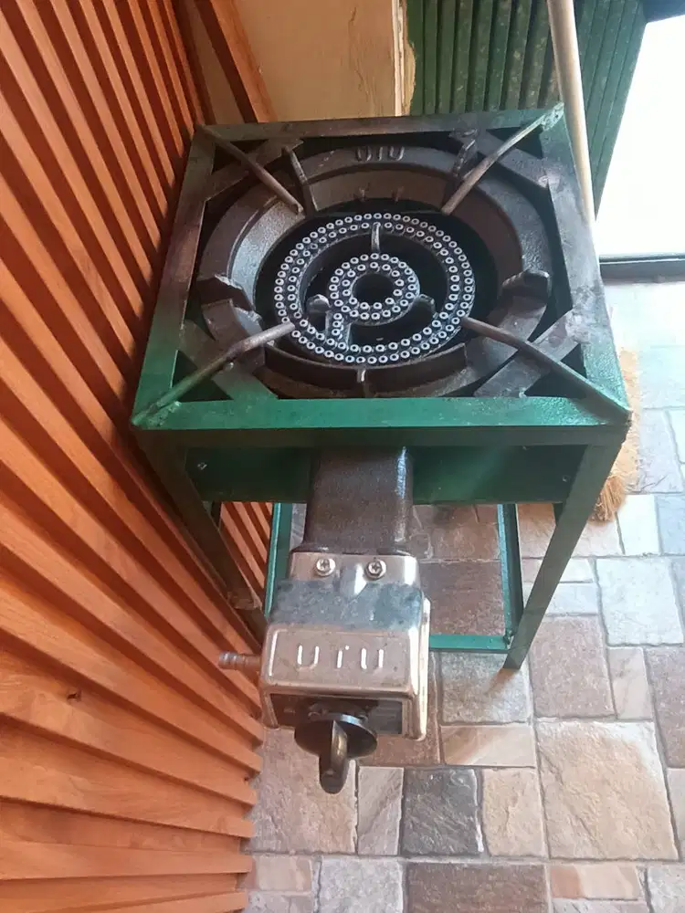 Kompor mawar UTU