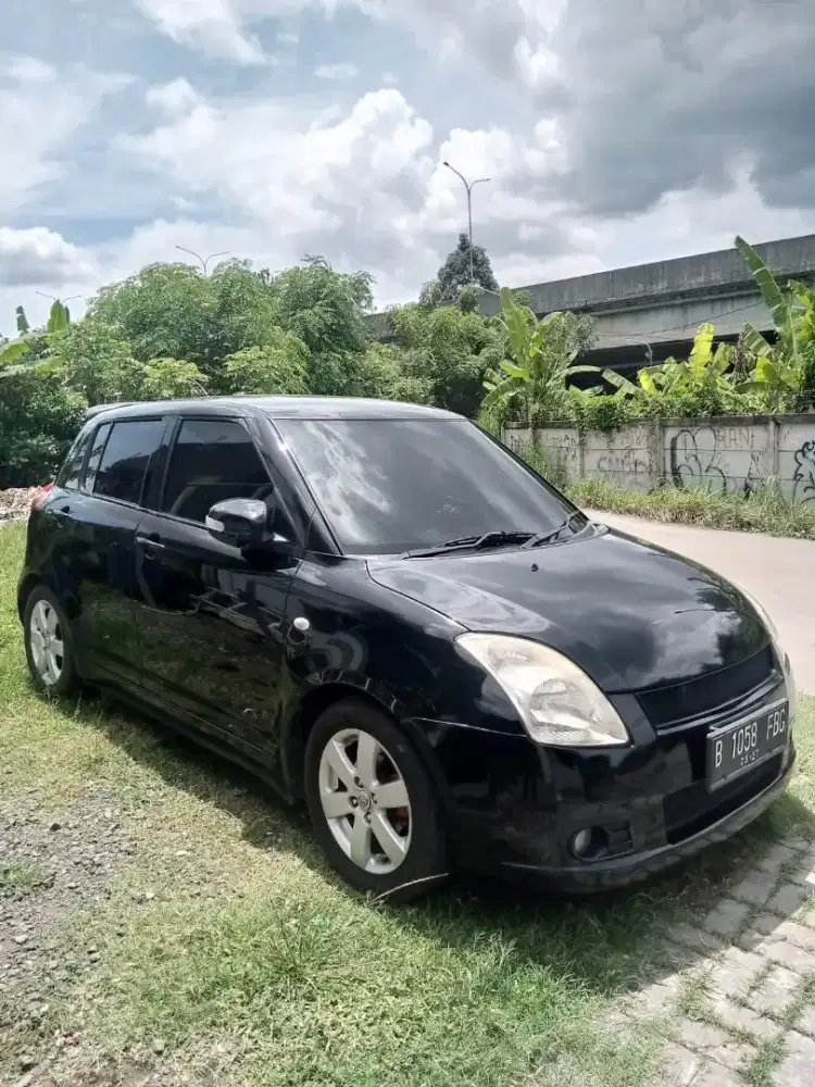 Suzuki Swift cbu mt 2005