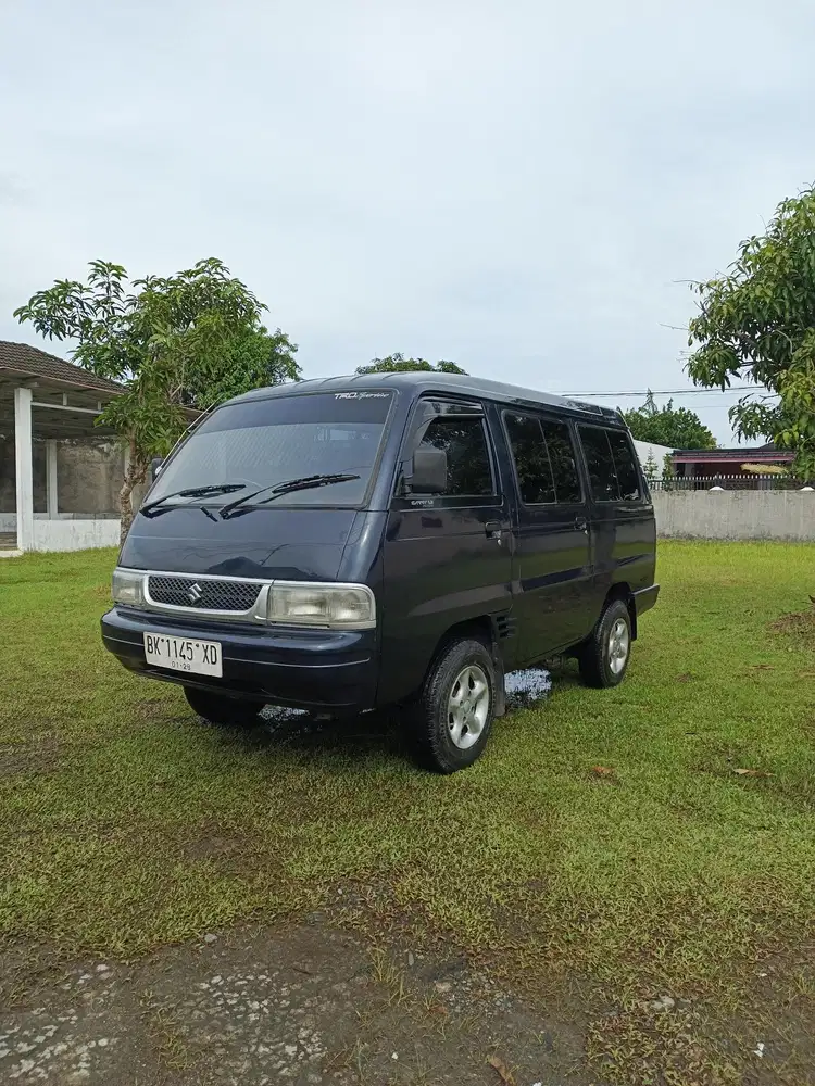 Suzuki Futura 1997 Bensin