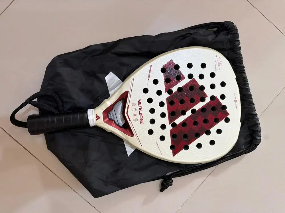 Raket Padel Adidas Reserve 2026