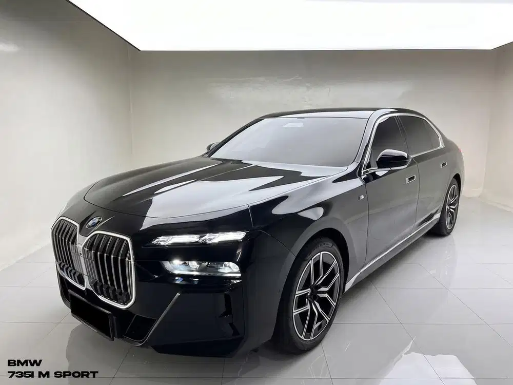 BMW 735i M SPORT 2023 – BLACK ON BROWN