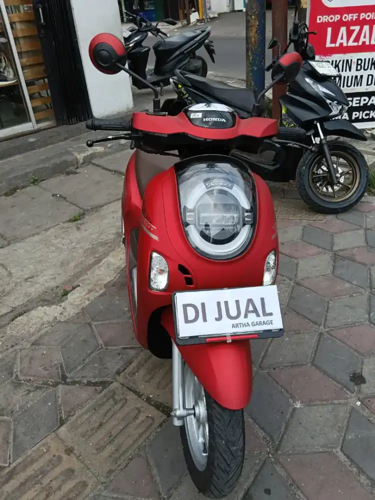 Scoopy Prestige 2025